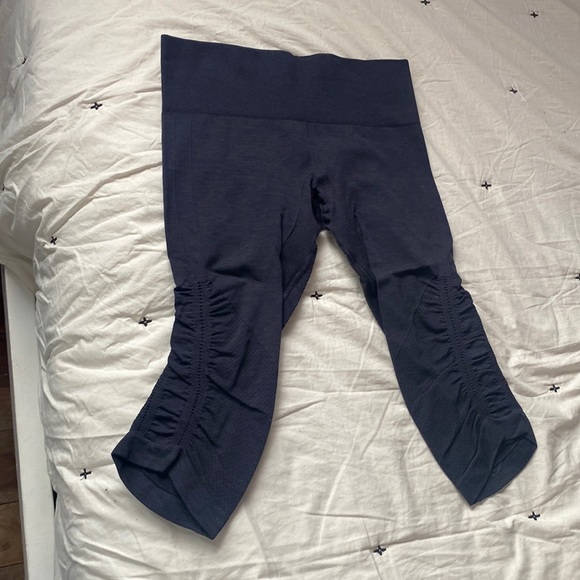 Lulu lemon crop leggings - Picture 1 of 1